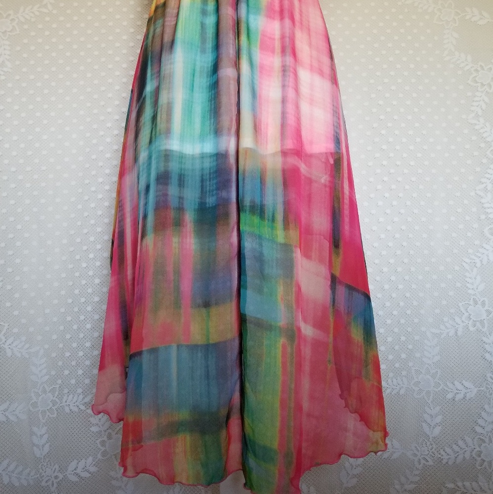 Romeo and Juliet Couture Dress - Picture 3 of 7